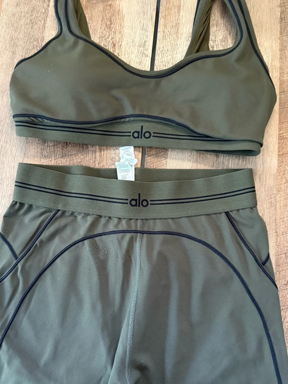 ALO Yoga Olive Green Active Two-Piece Set with Black Logo Trim